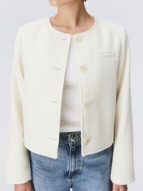 (NWT) H&M - cream short twill jacket (large)